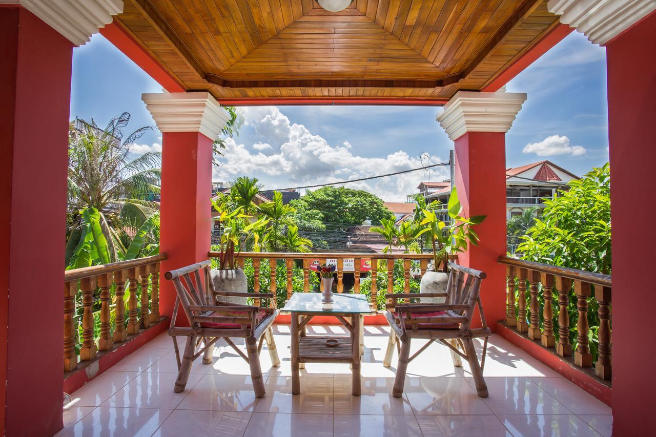 Side Walk Hotel Siem Reap Eksteriør bilde