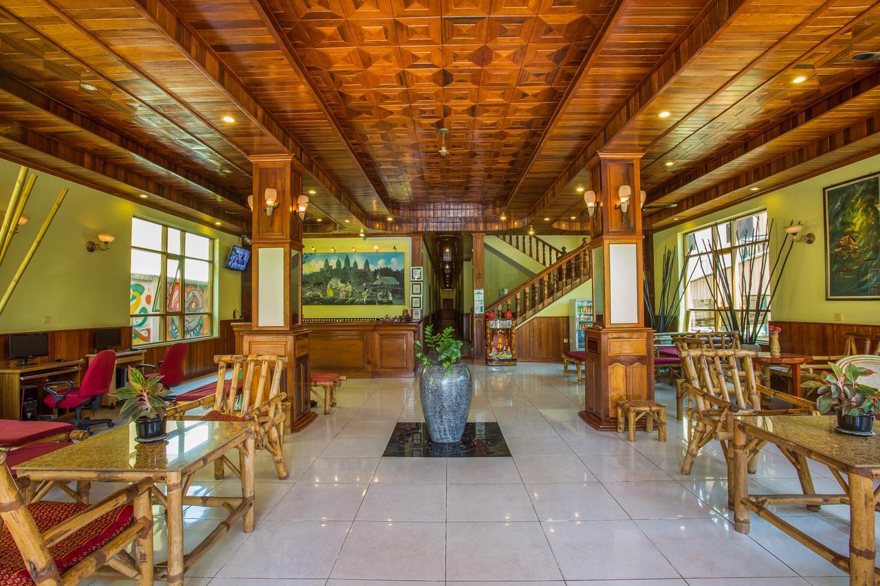 Side Walk Hotel Siem Reap Eksteriør bilde