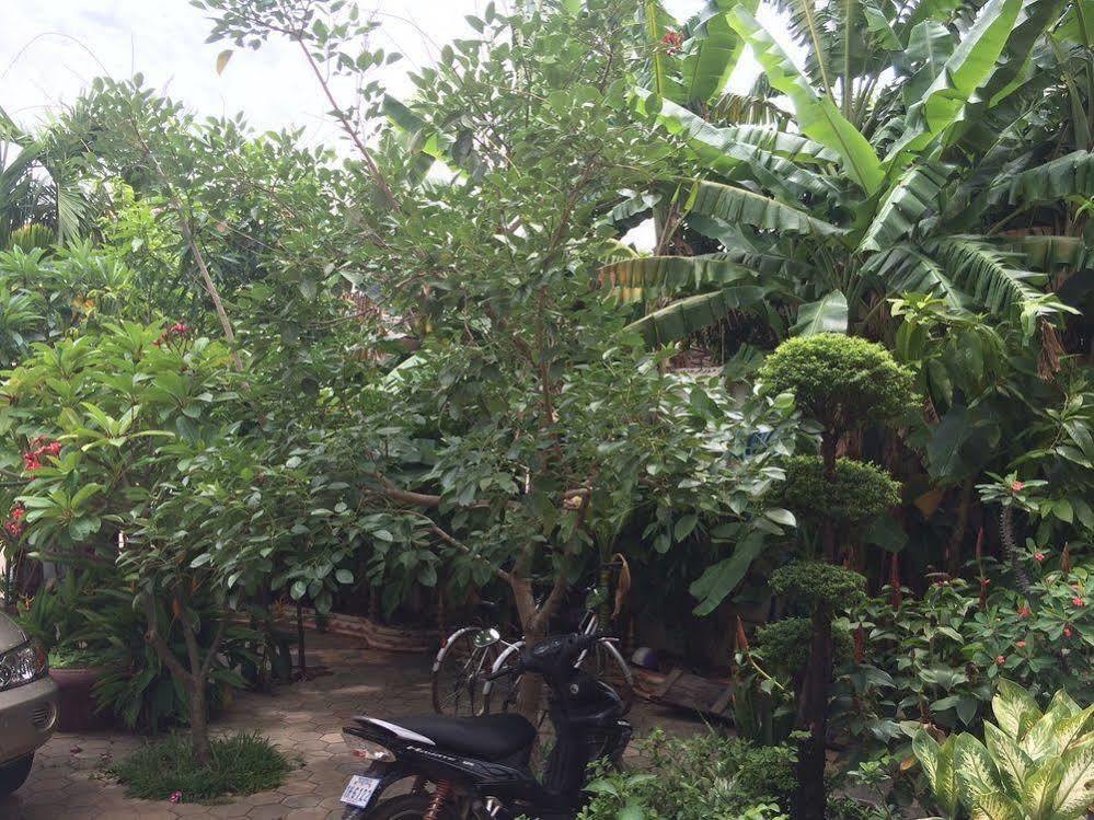 Side Walk Hotel Siem Reap Eksteriør bilde